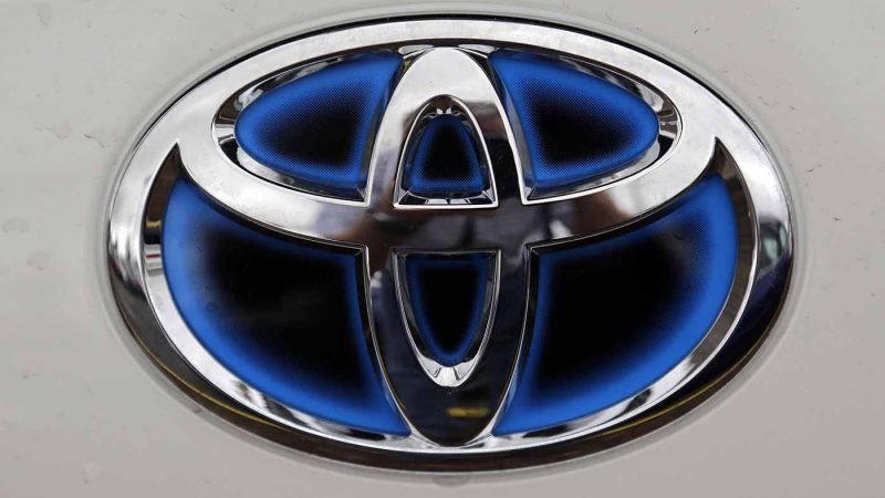 Best Small SUVs Under $30k for 2024