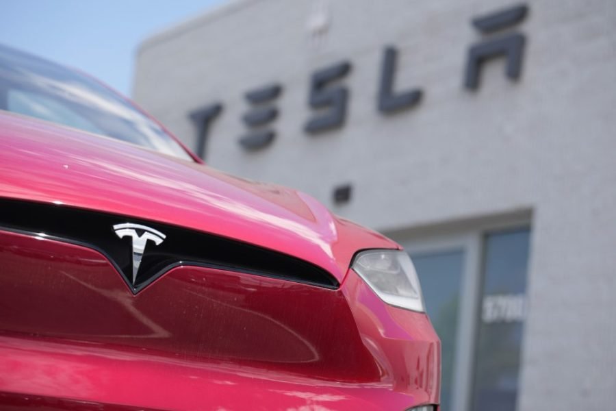 Most Popular Used Electric Cars and Hybrid Vehicles