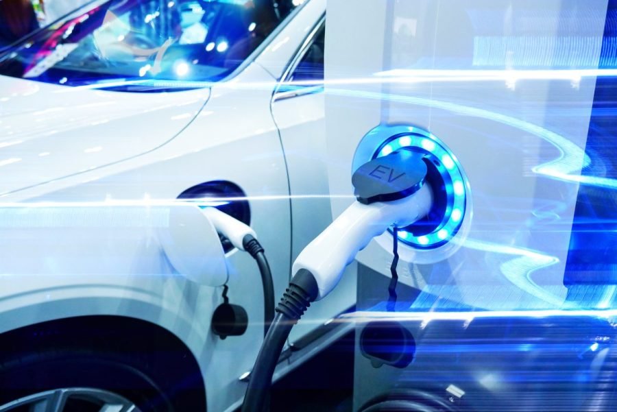How Long Do Electric Car Batteries Last?