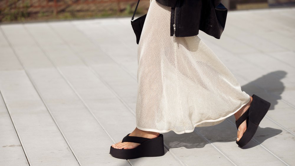 Chunky Sandals Are So in Right Now — Shop 16 Pairs That Instantly Elevate Any Summer Outfit