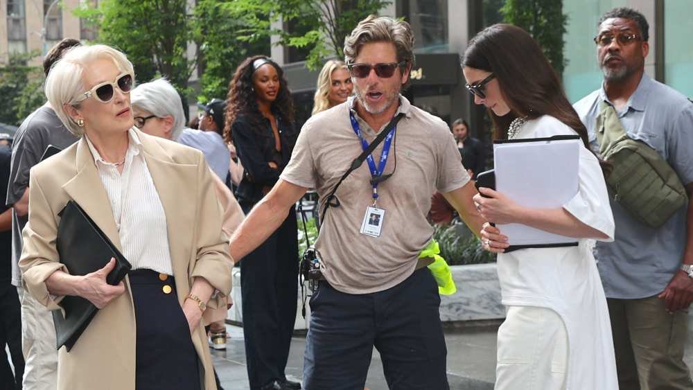 Inside Anne Hathaway and Meryl Streep Filming 'Devil Wears Prada 2': Pics