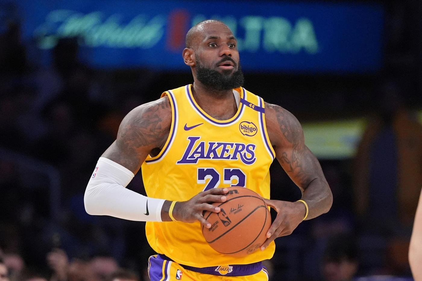 NBA free agency opens after waves of player movement in recent days