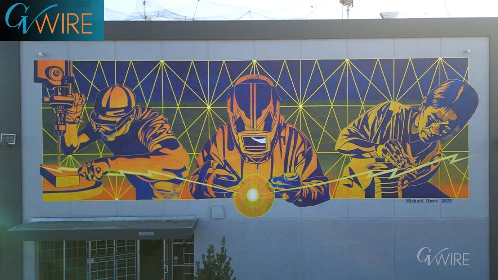 Check Out Newest Downtown Mural. It’s a Spectacular Tribute to Fresno Artisans