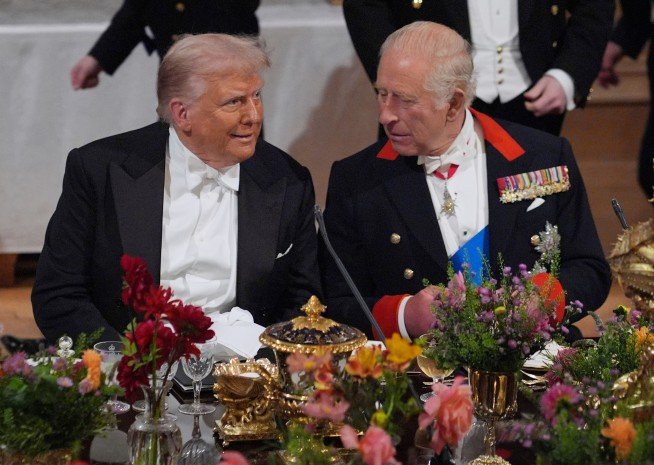 Eisenhower Library Chief Quits Over Trump's Gift to Charles