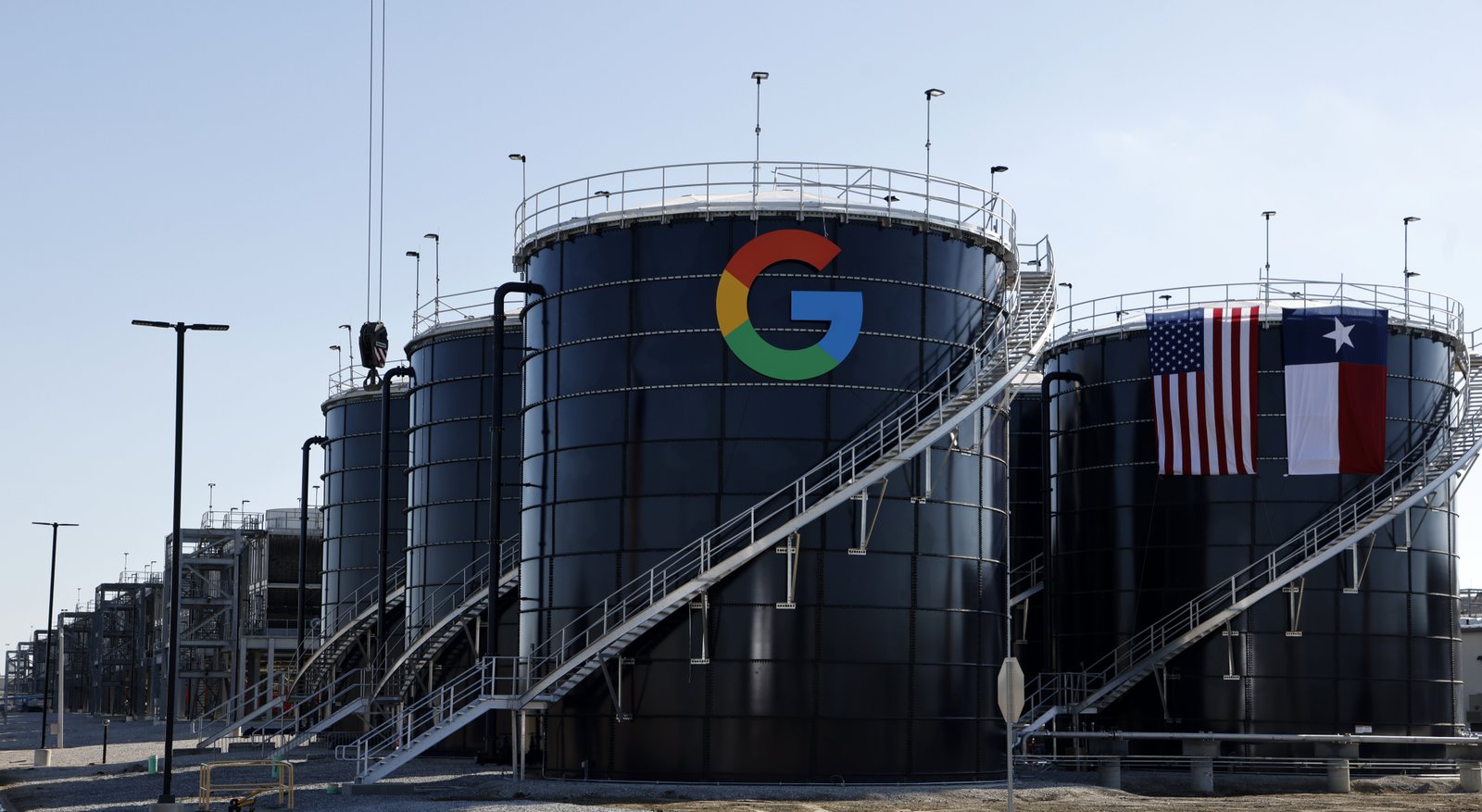 Data center investments reached $61 billion in 2025, report finds