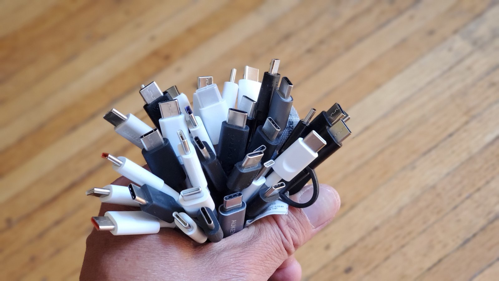 Tested! The best USB-C cables for charging and data transfers