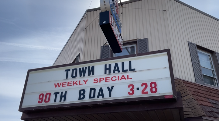 Town Hall Bar Celebrates 90th Birthday