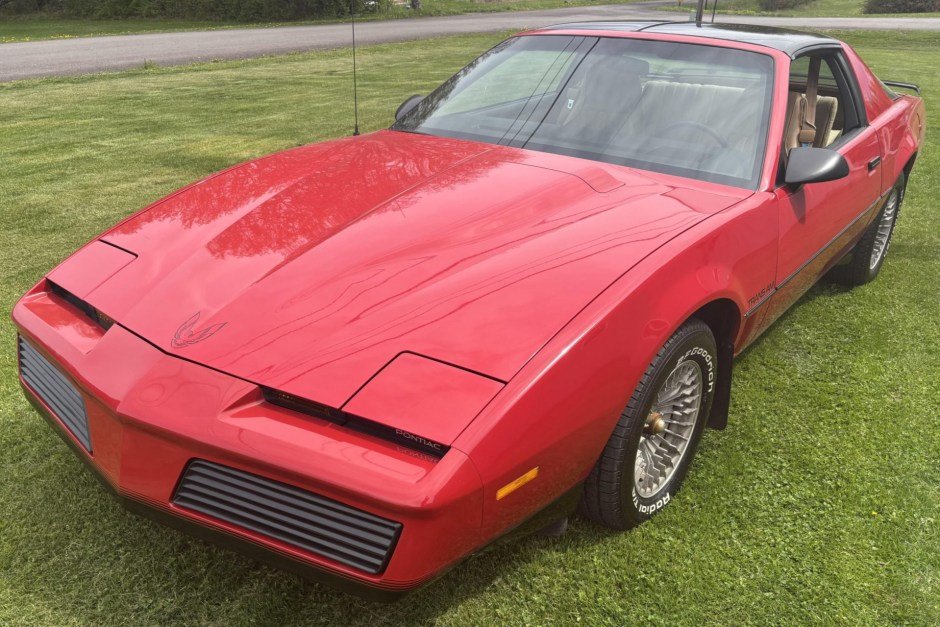 8k-Mile 1982 Pontiac Firebird Trans Am