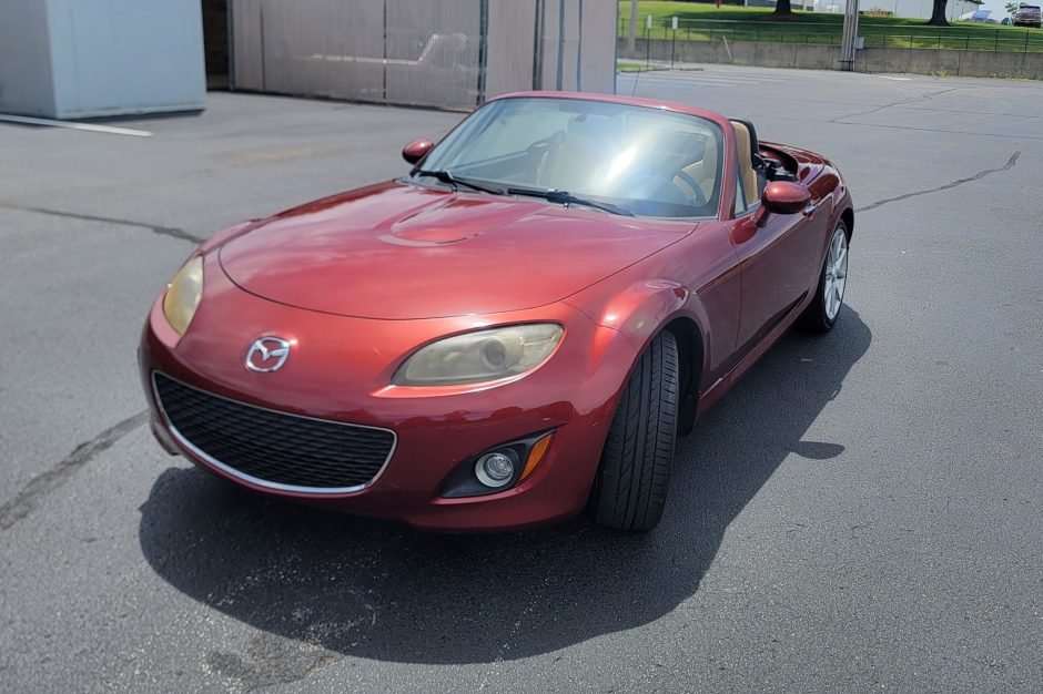 18k-Mile 2012 Mazda MX-5 Miata Grand Touring PRHT 6-Speed