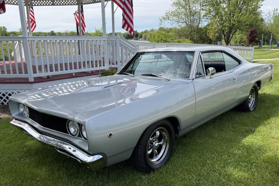 6.1L Hemi–Powered 1968 Dodge Coronet