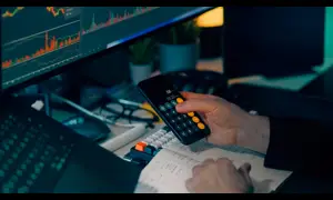 Bitcoin could crash to $48,000, if this historical pattern is triggered