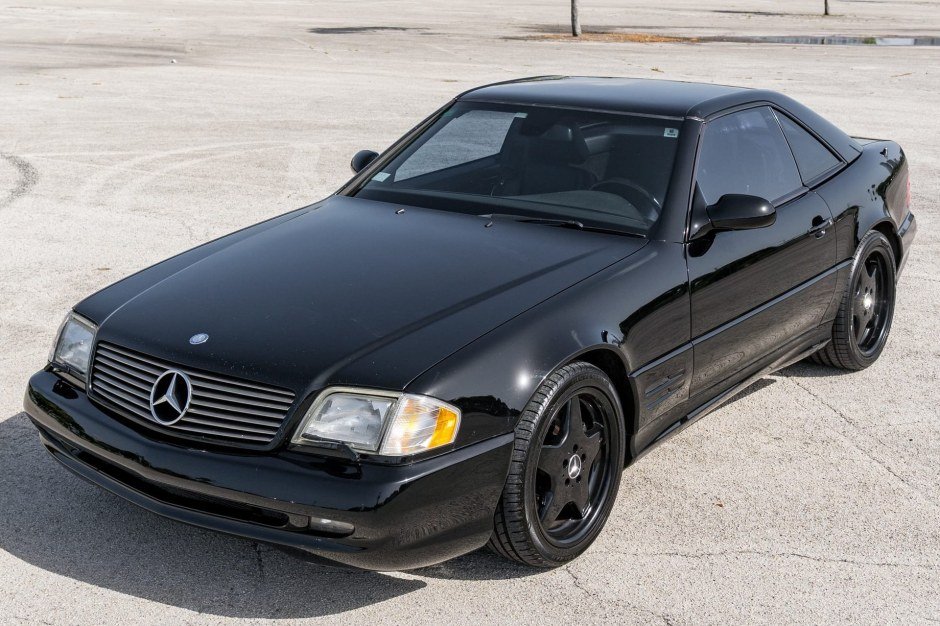 2001 Mercedes-Benz SL500 at No Reserve