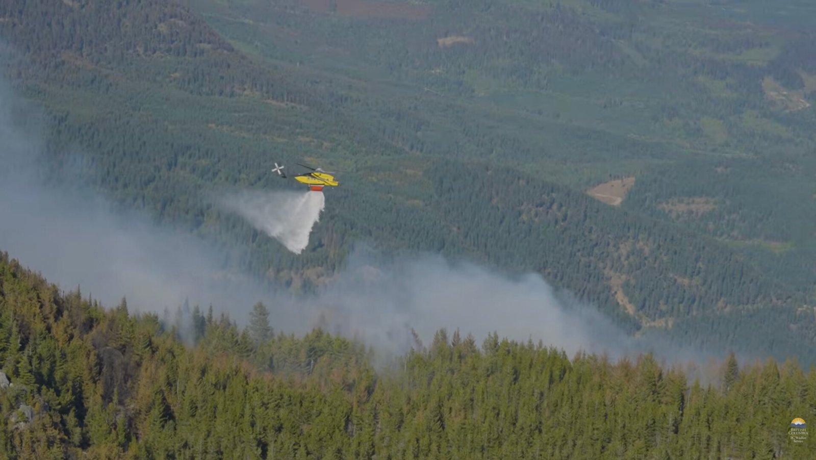 With flames in backyard, Boston Bar resident tells of B.C. town surrounded by fire (BC)