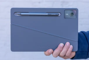 LenovoChromebookDuet118GBwPenBackInStock