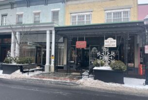 DFN L pike canopies 09