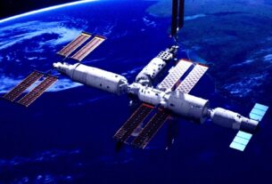 chinese astronauts rocket fuel space artificial photosynthesis2