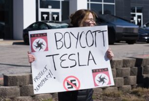 tesla trade ins at highest levels ever while consumers boyco v6rr
