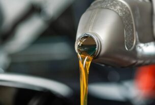 How Often To Change Synthetic Oil Getty 2
