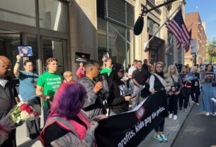 MetaProtectKidsProtest