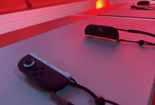joy cons resting and mouse 3