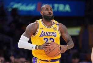 LeBron James 69496 03a207 1