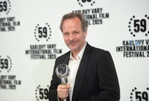 Peter Sarsgaard 1
