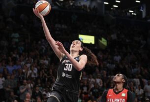 249df3f8 breanna stewart ny liberty