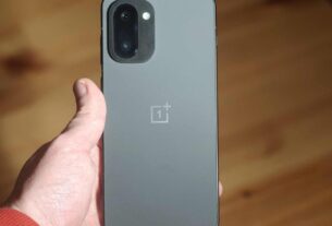 oneplus 15r rear