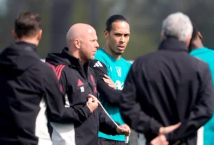 liverpool aims to stop slide against psg in champi liverpool aims to stop slide against psg in champi 5FECE98AC7F77AB811493393D31BC865