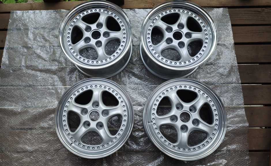 17′′ ETA BETA Three-Piece Wheels for Porsche at No Reserve 1 1000077716 90522