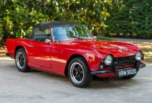 1963 triumph tr4 1963 triumph tr4 83ce5ba6 cffa 40f4 9819 b0bbcddbdc78 JVxW8N 30201 30202 scaled