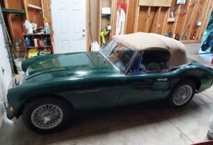 1967 austin healey 3000 mk iii 1000023111 41618 scaled