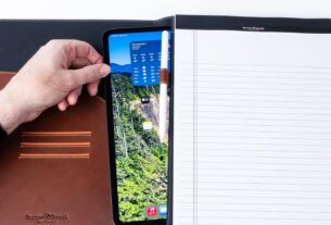 Leather Padfolio with iPad sleeve copy