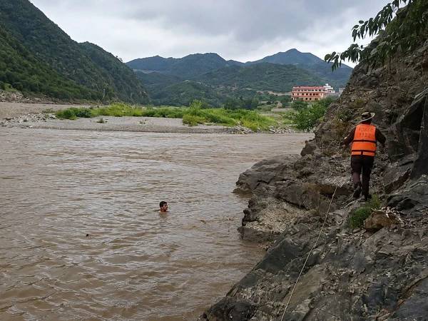 teenage girl rescuer drown lower dir s panjkora river 1785678112 7989